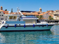 Trader 535 Signature Motor yacht