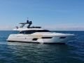 Ferretti 700 Flybridge