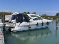 Jeanneau Prestige 34 HT Yate a motor