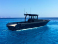 TENDER 12 Centre console