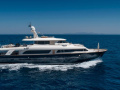 Ferretti Custom Line Navetta 30 Superjachta