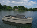 Seafury Hawker 725 Tuckerboot