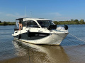 Quicksilver ACTIV 755 WEEKEND Barco cabinado