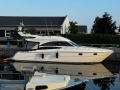 Princess P42 Fly Flybridge