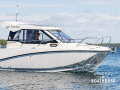 Quicksilver Activ 675 Weekend Yacht à moteur