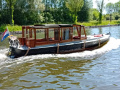 Watertaxi-Salonboot Motoryacht