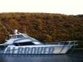 Hatteras 70' Convertible Flybridge