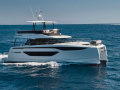 Prestige M48 Catamarán a motor