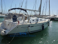 Beneteau Oceanis 393 Plachetní jachta