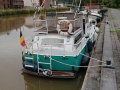 Bateau &agrave; cabine Kajütboot