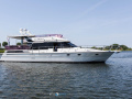 President 545 Flybridge