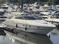 Princess V50 Yate a motor