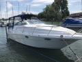 Cruisers Rogue 2670 Yacht a motore