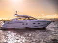 Princess V 42 Hartop Hardtop