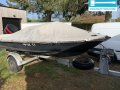 Speedboot 450 Sport Yacht à moteur