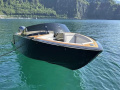 VTS Boats Flying Shark 5.7 Black Capri Bowrider
