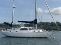 Challenger 42 Sailing yacht