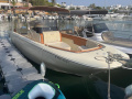 Invictus 270 Kajutový člun