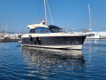 Beneteau Montecarlo  5S Motor yacht