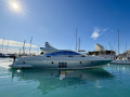 Azimut 68S Motorna jahta