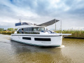 Delphia 11 Flylounge Flybridge