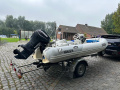 Zodiac Yachtline 420 Bateau semi-rigide