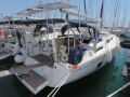 Hanse 418 Sailing yacht