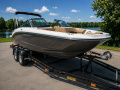 Sea Ray 190 SPX Barco de passageiros