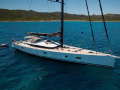 CNB 76 Yate a vela