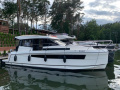 Delphia Platinum 989 Hišni čoln