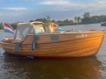 Overnaadse klassieke Snipa Bateau à cabine