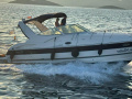 Cruisers 320 Express Yacht à moteur