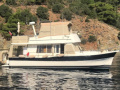 Mainship Expedition Trawler