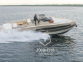 Invictus GT370 Motor yacht