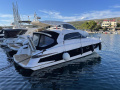 Elan 35 Power Yacht à moteur