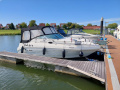 Rinker Fiesta Vee 242 Sürat teknesi
