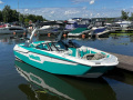 Malibu M220 Sport boat