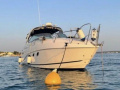 Rinker 310 Express Cruiser Motoryacht