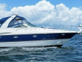 Cruisers Cruiser 3672 Yacht à moteur