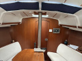 Beneteau Oceanis 323 Oceanska jadrnica