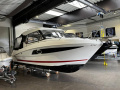 Beneteau Antares 8.80 - 250 Hp Mercury Pilothaus