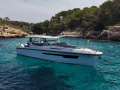 Nimbus W11 Sport boat