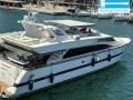 Horizon Elegance 82S Yacht à moteur
