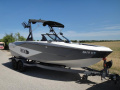 AXIS T220 2024 &ndash; Malibu Monsoon M5Di Wakeboard/wakesurf