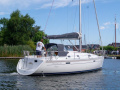Beneteau OCEANIS 331 Seilyacht