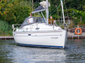 Beneteau OCEANIS 331 Segelyacht