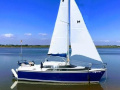MacGregor 26M Velero crucero