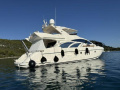 Azimut 55 Moottorijahti