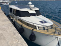 Greenline 33 Hybrid Motor yacht