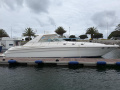 Sea Ray 580 Super Sun Sport Yate a motor